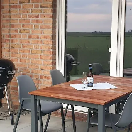 - Heimathafen Tossens *