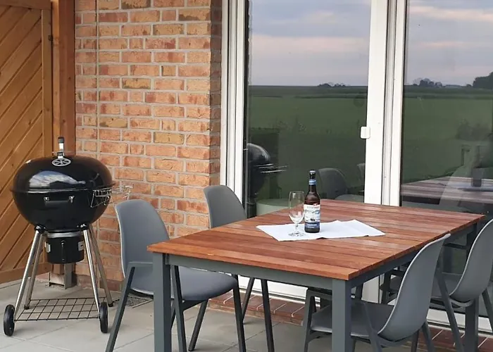 - Heimathafen Tossens *